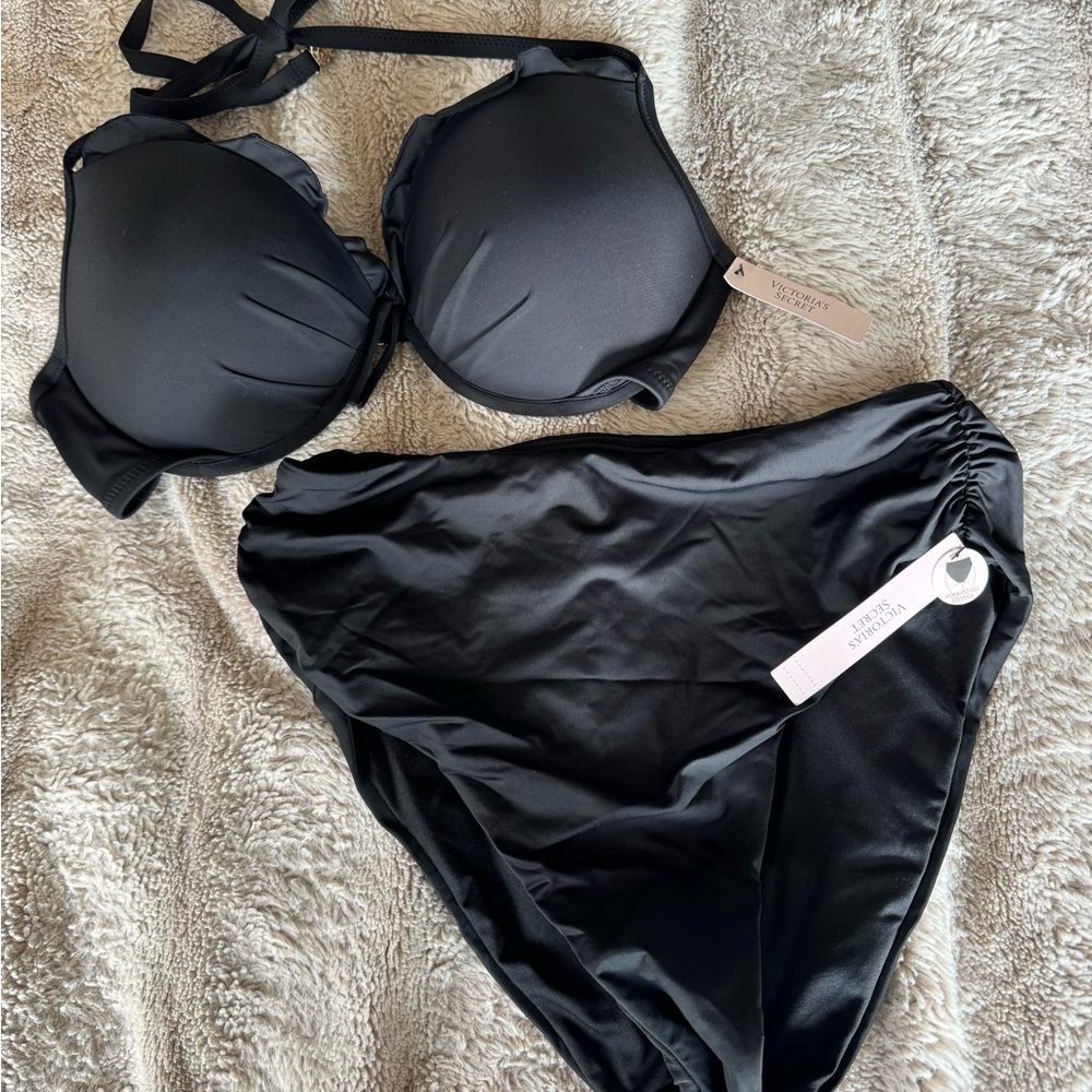 Victoria’s Secret Black Bikini Set
